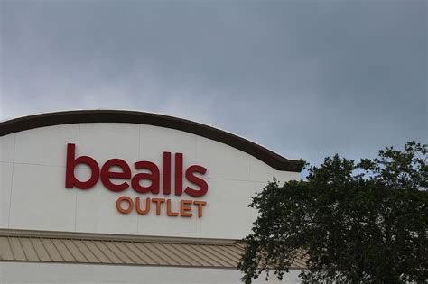 Bealls dothan al - Come join a team that brings a people-first approach to everything we do! bealls and Home Centric are a part of Bealls Inc. a family owned and operated business where We Outfit the Family for Less . Being a growing organization with our eye to the future, we continue to enter new markets and expand the guest footprint.